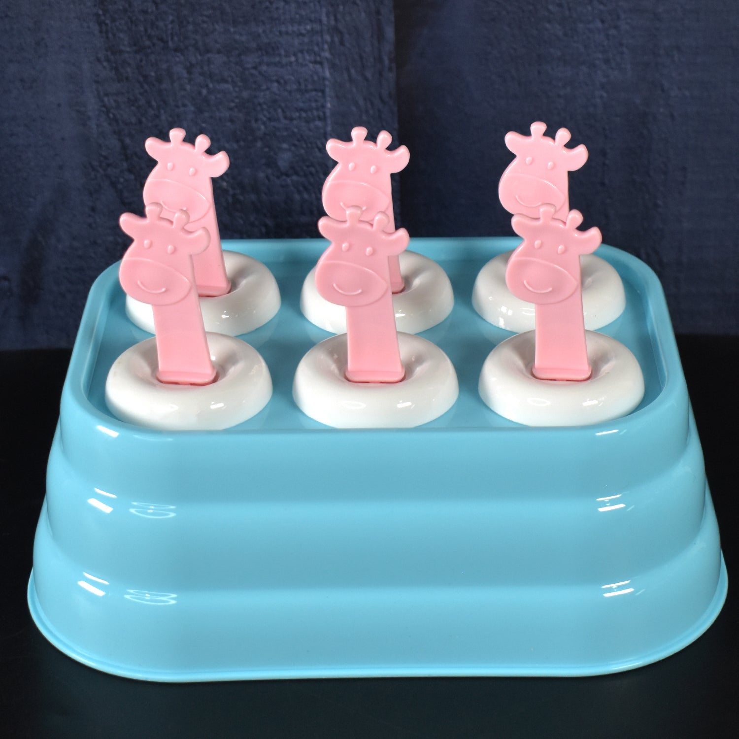 6 Cavity Popsicle Molds Plastic Giraffe Shape Ice Moulds (1 Pc) 6 Cavity Popsicle Molds Plastic Giraffe Shape Ice Moulds (1 Pc)